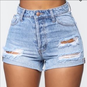 NWT fashion nova denim shorts